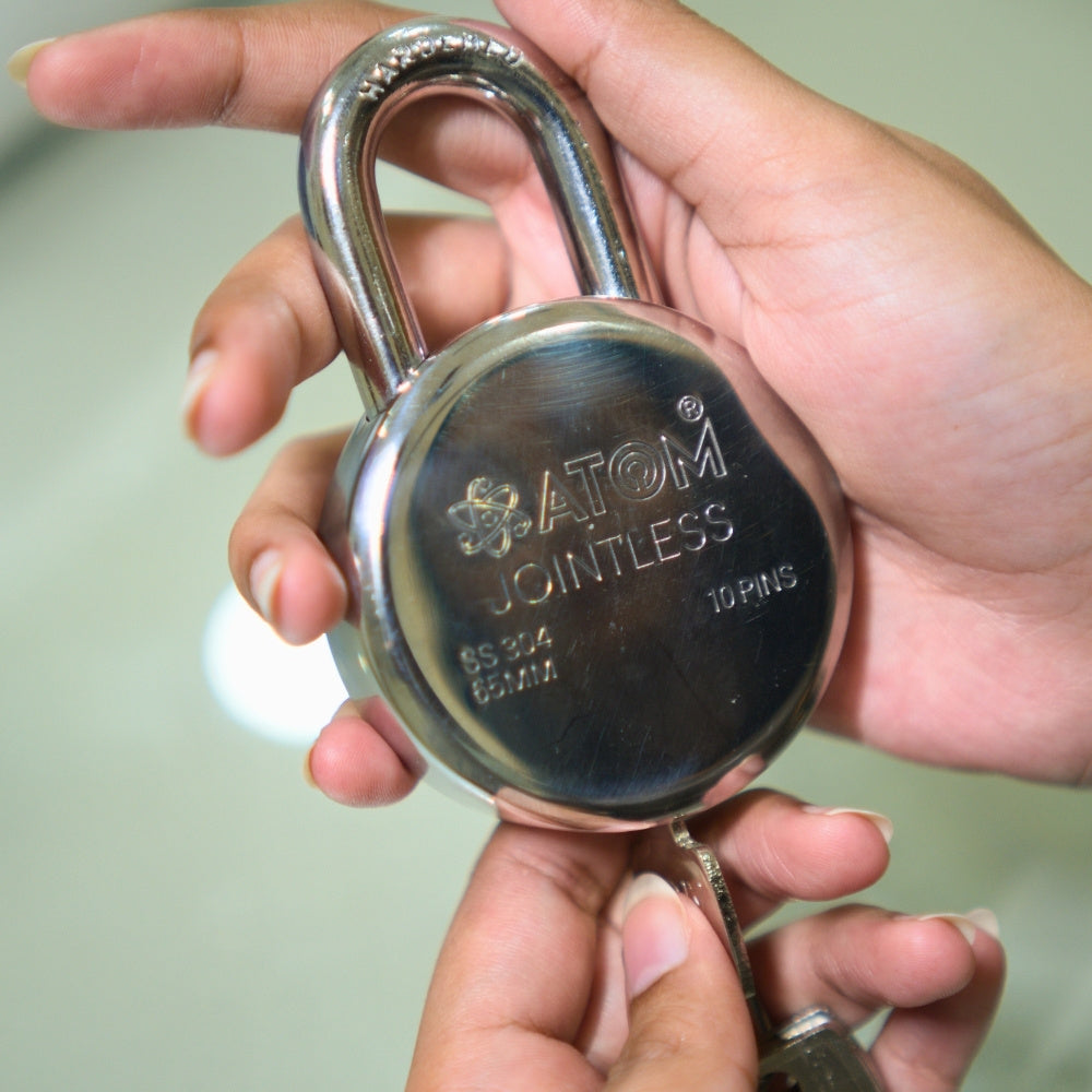 Jointless Stainless Steel Padlock 60mm with Double Lock & 4 Brass Keys for Home, Shop & Office