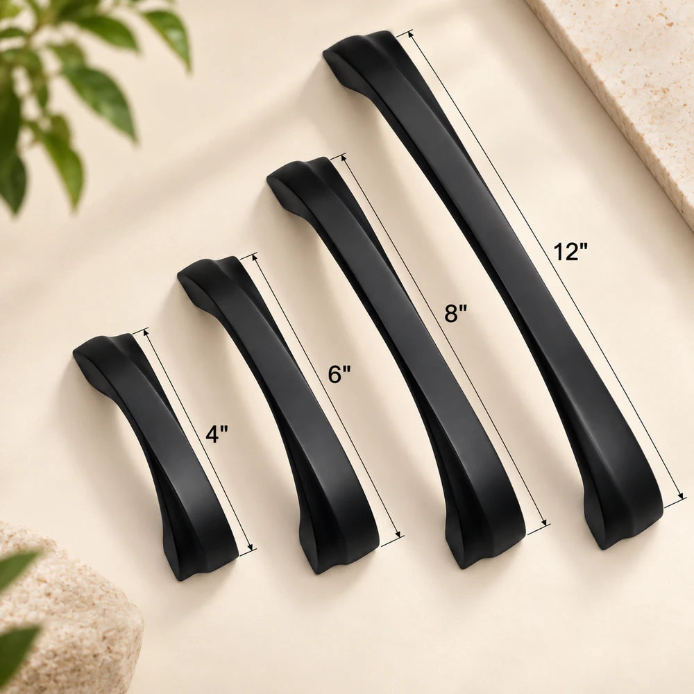 Zinc Cabinet Handle, Finish Black Matt, Brass Antique & CP (6 Pack) (CH550)