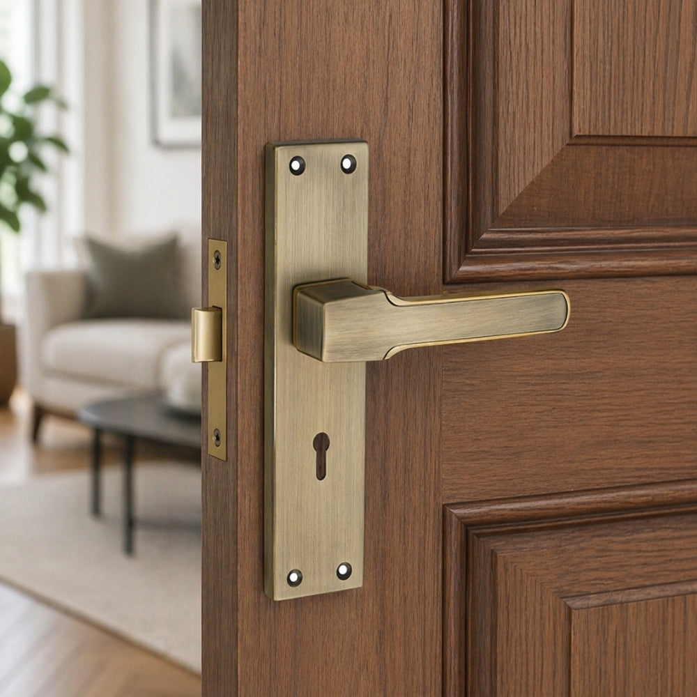 Gold Antique Handle with Lock Plate KY 65mm (O-80)